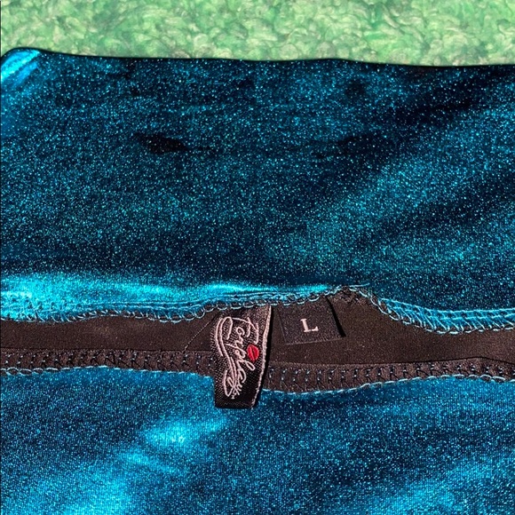 BNWOT Skirt - Picture 3 of 5